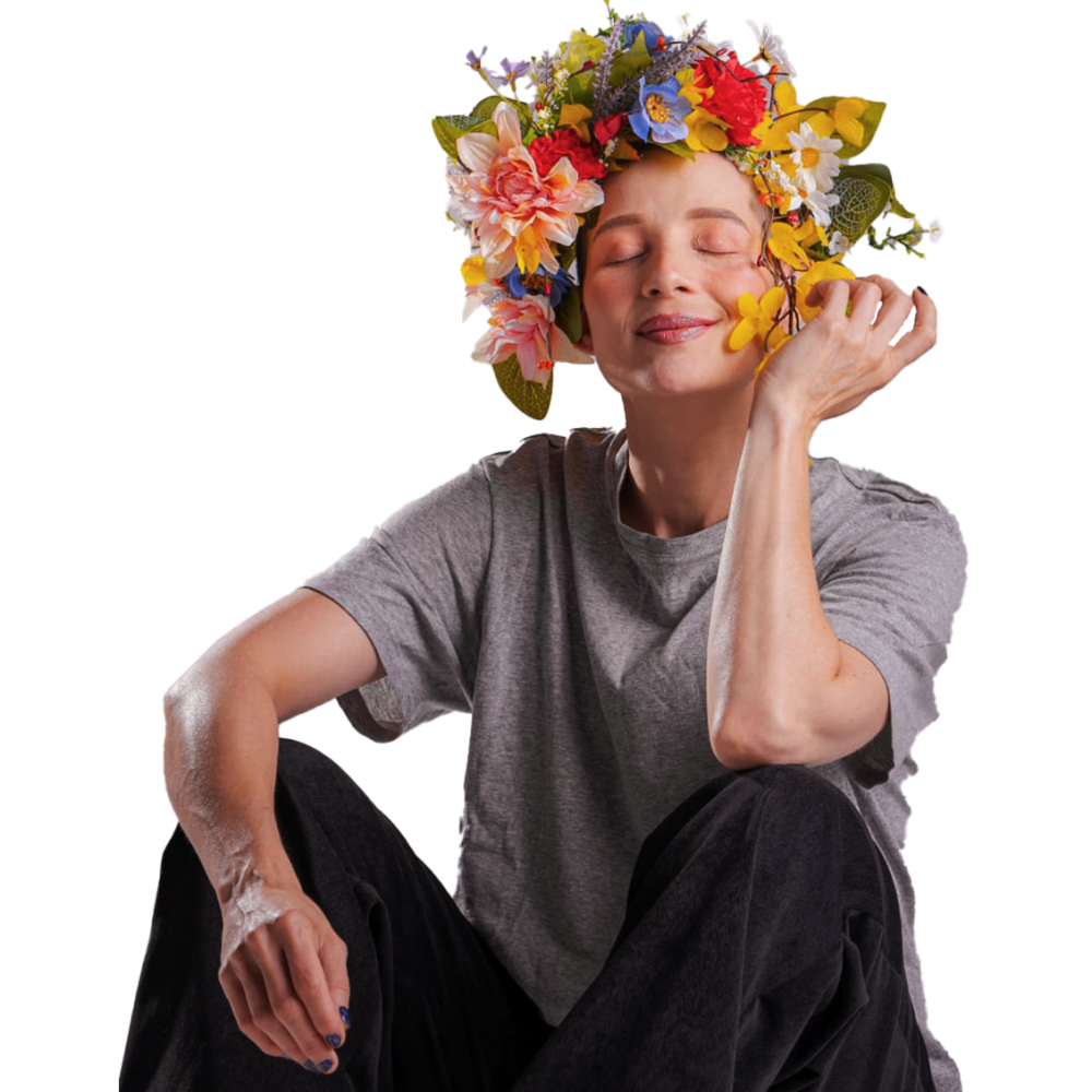 Contactanos-maga 2 silueta